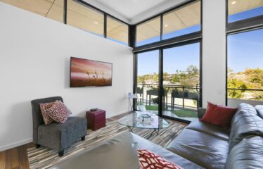 323/1 Hart Street